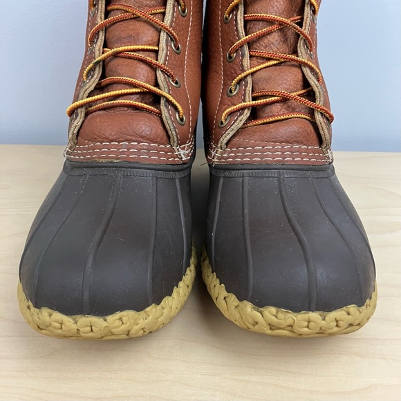 L.L. Bean Women’s Size 9.0 Wide 8” Shearling Lined Duck Boots Brown Leather - Picture 5 of 14